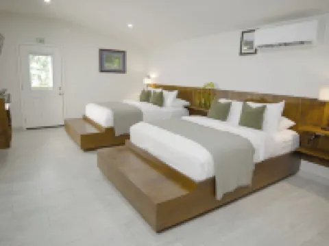 Roaring River Resort Hotels in Belmopan