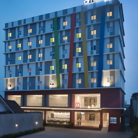 Lynn Hotel Serang