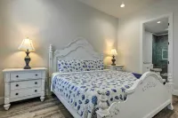 บ้านสำหรับครอบครัวที่กว้างขวางใน Gulfport - เดินไปชายหาด! - สัตว์เลี้ยง