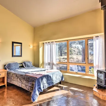 Luxe Twin Lakes House w/ Mountain & Lake Views!