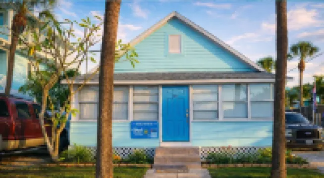 Charming 2br / 1ba Cottage < 2 Min Walk From Beach on Anna Maria Island Florida