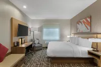 Best Western Plus Pearland/Houston Medical Center Hotel