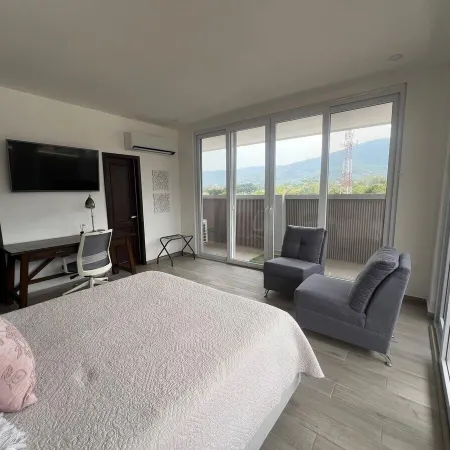Luxury 3BR Penthouse City Mall SPS