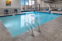 DoubleTree by Hilton Hotel Springfield - Pools