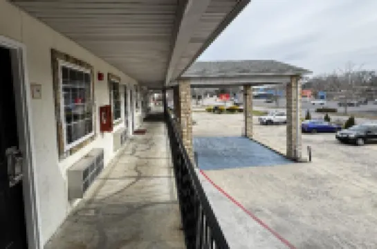 General Bragg Inn & Suites Chickamauga