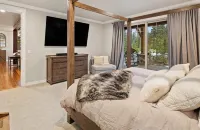 Luxury Suncadia Retreat- Golf Course View, Fire Pit, Pool Table, Family-Friendly
