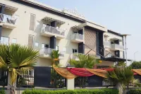2020 HOTELS & APARTMENTS  Wuye