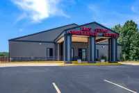 Clarion Pointe Marshall - 2-Star