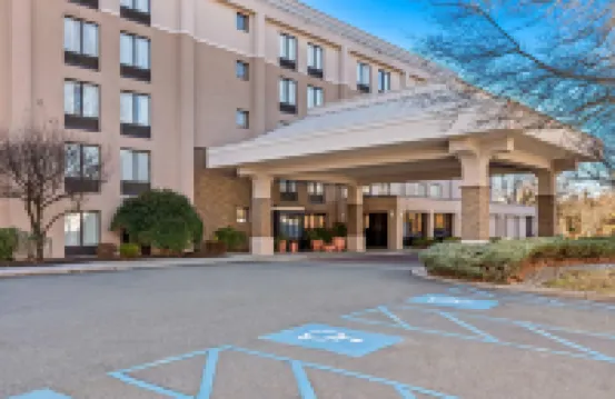Comfort Inn & Suites Somerset - New Brunswick Hotels in 