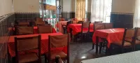 Richy Hotels and Safaris - bar
