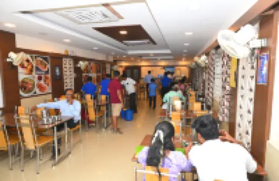 Hotel Varshan International