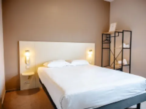 幹貢艾裏維布莉特酒店 甘岡酒店