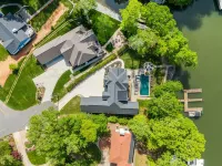 Northshore Landing Hotels in Westport
