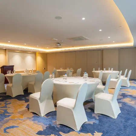 DoubleTree by Hilton Dubai Port Saeed