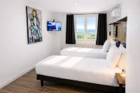 Logis Hôtel-Restaurant Au Vieux Morvan, au cœur de la Bourgogne, Piscine & Spa, Hôtel Climatisé Hotéis em 