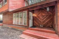 Spacious Sun-up Bay Cabin, 20 Min to Downtown Cda!