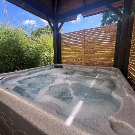 LoveRoom Avec Spa Privatif Plélo