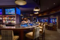 Point Place Casino Hotel - 2-Star