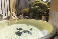 Camp Base Kadojin - Hot Springs