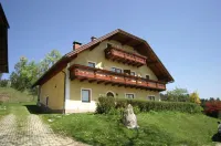 Apartment in Bleiburg in der Nähe des Skigebiets Petzen Hotels in 