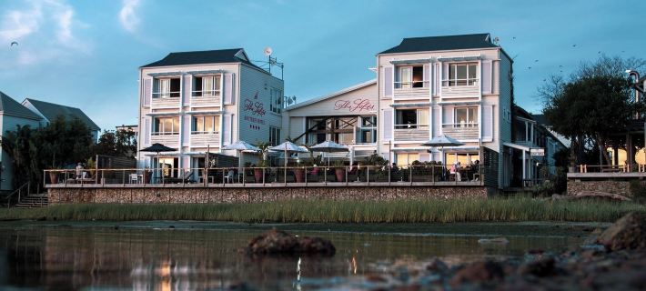 The Lofts Boutique Hotel โรงแรมในคินส์น่า