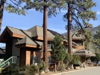 HiMark Hotel Hotel berhampiran Lake Tahoe Historical Museum