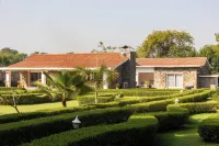 ELIVAAS The Aravalli Reserve Isley Villa Hotels in 