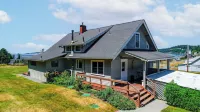 Maxwelton Farm Guest House by AvantStay