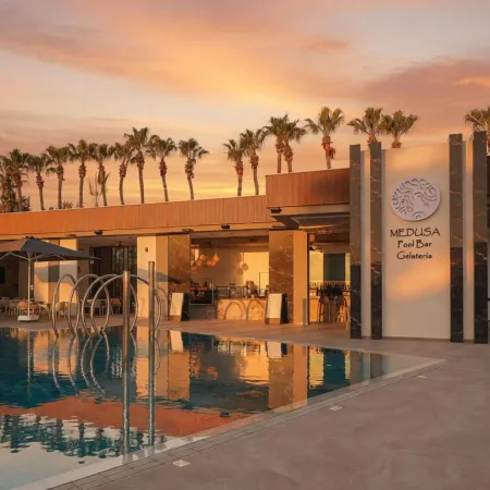 Cavo Maris Beach Hotel