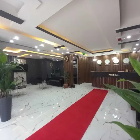 Hotel Sandra