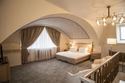 Hotel Pushkin Hotel di 