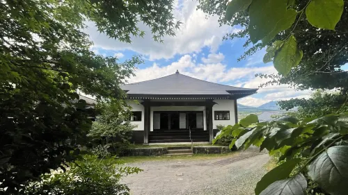 เรียวโคจิ เทมเปิล - ที่มีที่จอดรถ