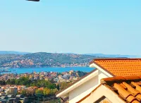 Room-Romantic Eco-Lodge in the Heart of