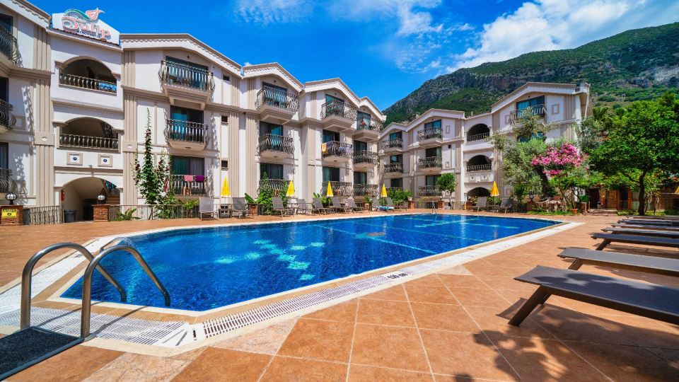 Magic Tulip Beach Hotel