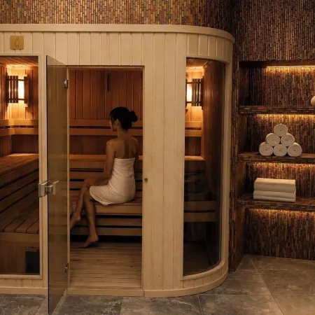 Eighty Eight Deluxe Hotel & Spa