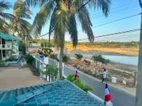 Dinuda Lagoon Hotel - Ocean View