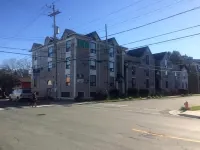 Commons Inn Hotels near Halifax Commons