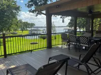 Fisherman’s Getaway with Sunset Views & Room for 11 - 3-stjärniga