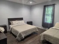 6 Bedroom house on 7 acres - 4-Star