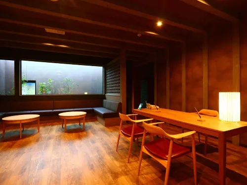 Ryokan Otsukien - avec sources thermales