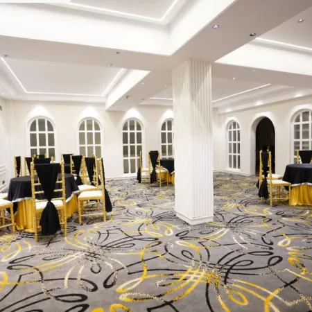 Hotel Classic Residency