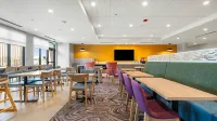 希爾頓惠庭套房酒店帕斯科三城機場 - 早餐