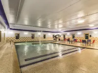 La Quinta Inn & Suites by Wyndham Fargo-Medical Center - 2-Star