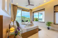 ELIVAAS RK Villa 4BHK Hideaway with Pool - Villas