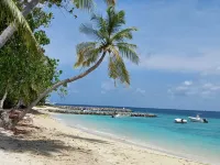 Fins Dive and Leisure Hotel - de playa