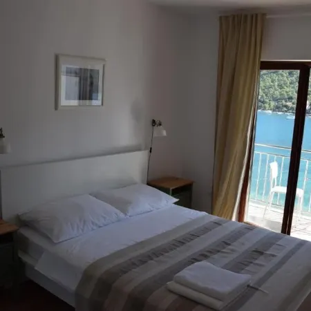 Apartments Vala