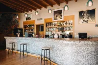 Paradis Plage Surf Yoga & Spa - bar