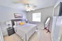 10 Min to Everything! Charming 3Br in Prime Frisco - 2-Star