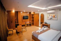 Hotel Shivara - 2-Star