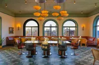 Hotel Genevieve - breakfast